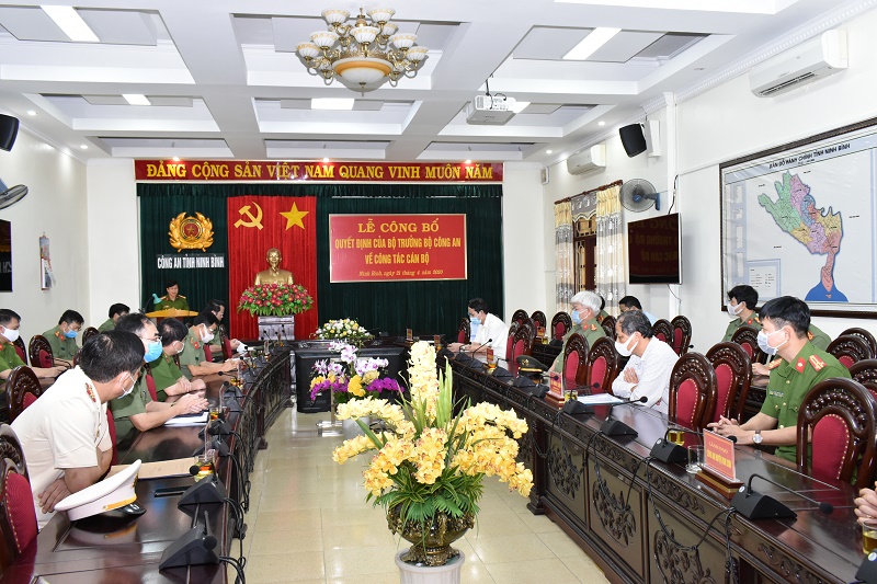 Điều động, bổ nhiệm nhân sự công an, quân đội