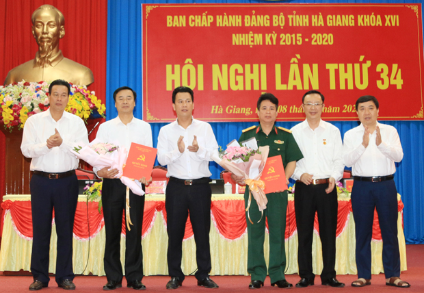 Ban Bí thư chỉ định, chuẩn y nhân sự mới