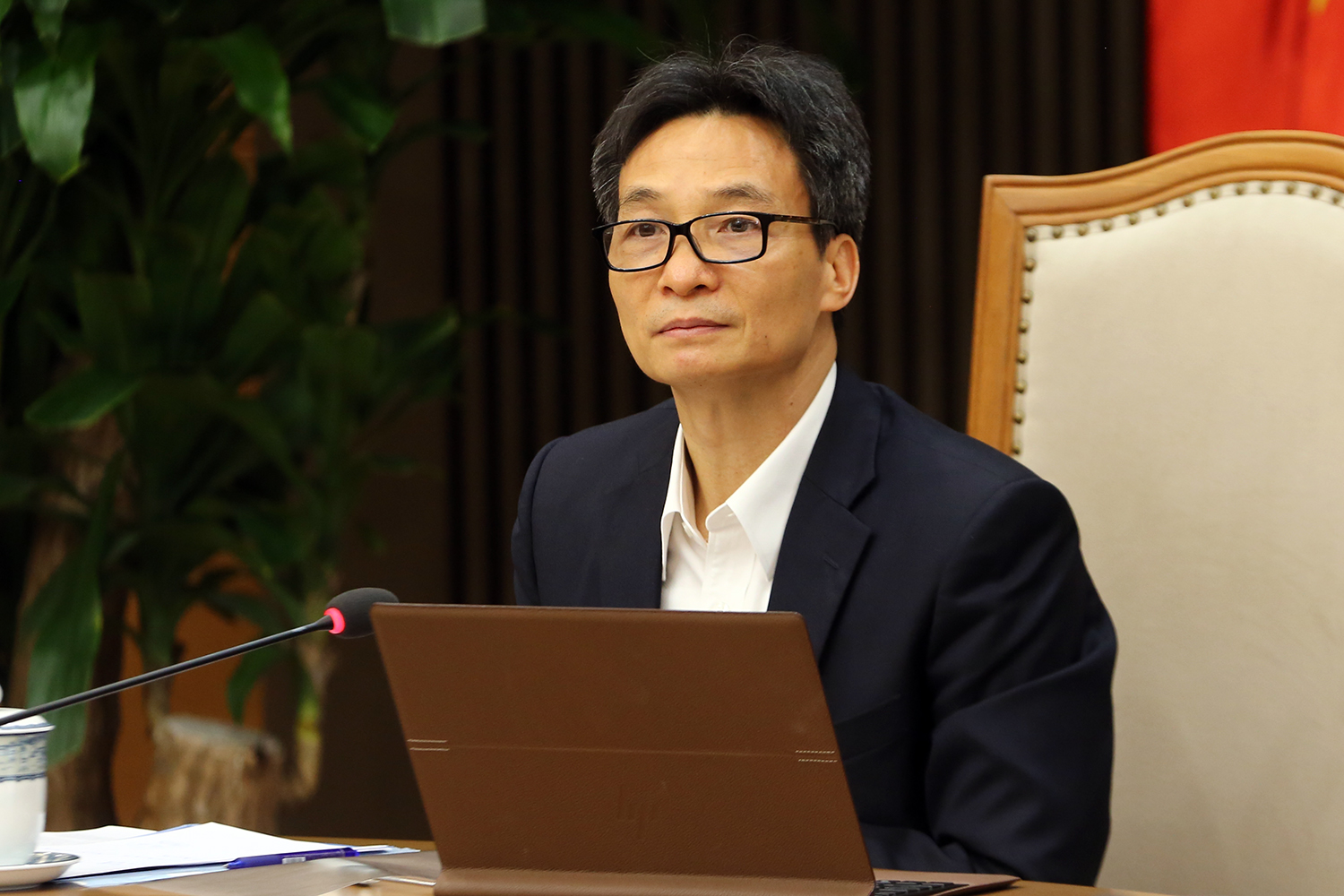 Không thể vì một vài cá nhân mà gây hại cho cả xã hội