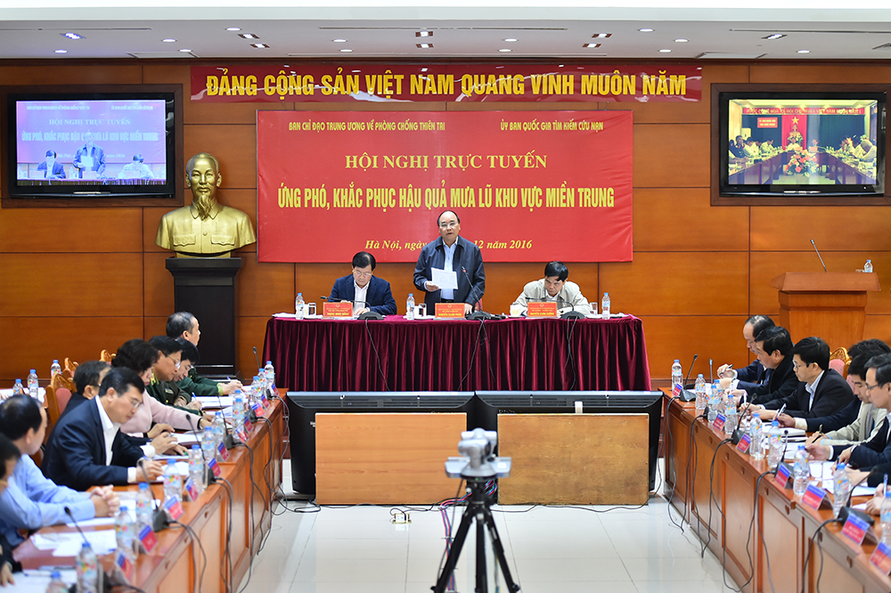 Thủ tướng: Không để người dân lâm vào cảnh “màn trời chiếu đất” - ảnh 3