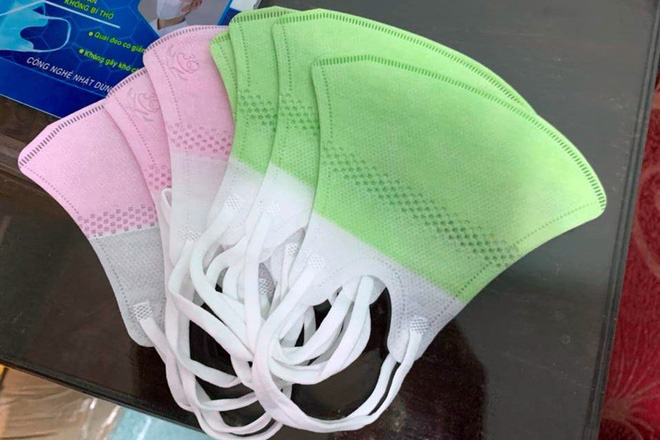 Bộ Công an cảnh báo hiện tượng đầu cơ, sản xuất, buôn lậu khẩu trang y tế kém chất lượng - Ảnh 1.