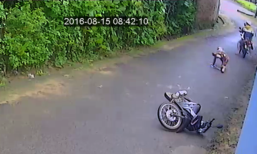 Gia Lai: Trộm tượng gỗ giữa ban ngày - ảnh 3