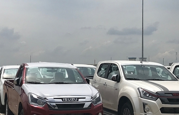 Ngân sách Tp.Hồ Chí Minh tăng hàng ngàn tỷ nhờ ô tô nhập về nhiều