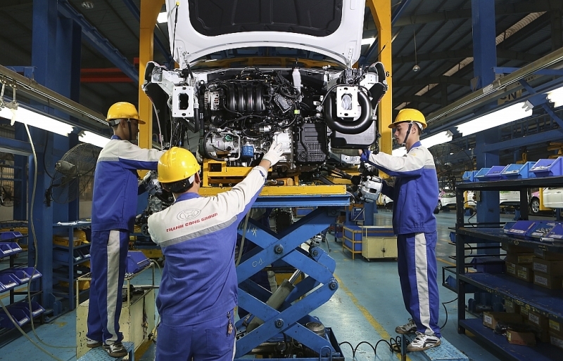 Thị trường ô tô Việt khởi sắc