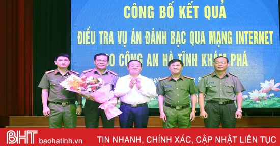 Nghe VietNamNet: Công an Hà Tĩnh công bố phá vụ án “khủng” về cá độ bóng đá qua mạng