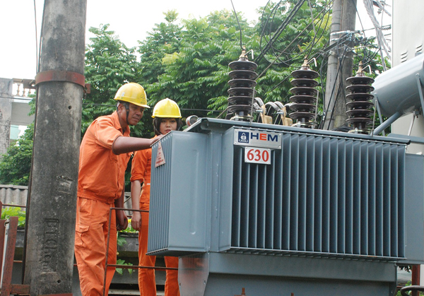 Bát Xát: 5 xã, thị trấn đạt tiêu chí điện theo chuẩn nông thôn mới - ảnh 1