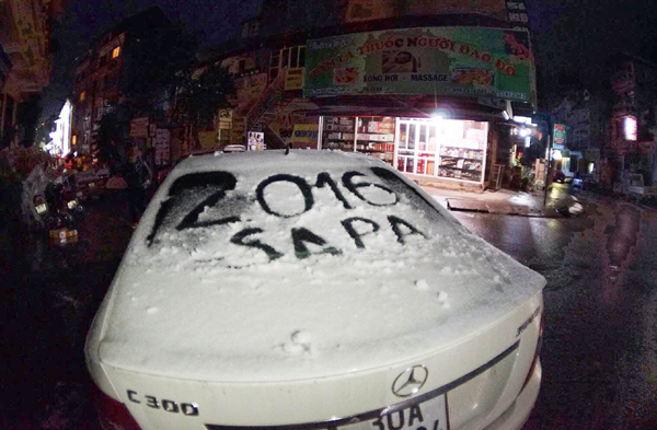 Lào Cai: Tuyết phủ trắng khắp nơi, có nơi dày 5cm - ảnh 6