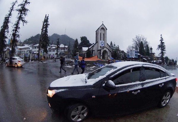 Lào Cai: Tuyết phủ trắng khắp nơi, có nơi dày 5cm - ảnh 8