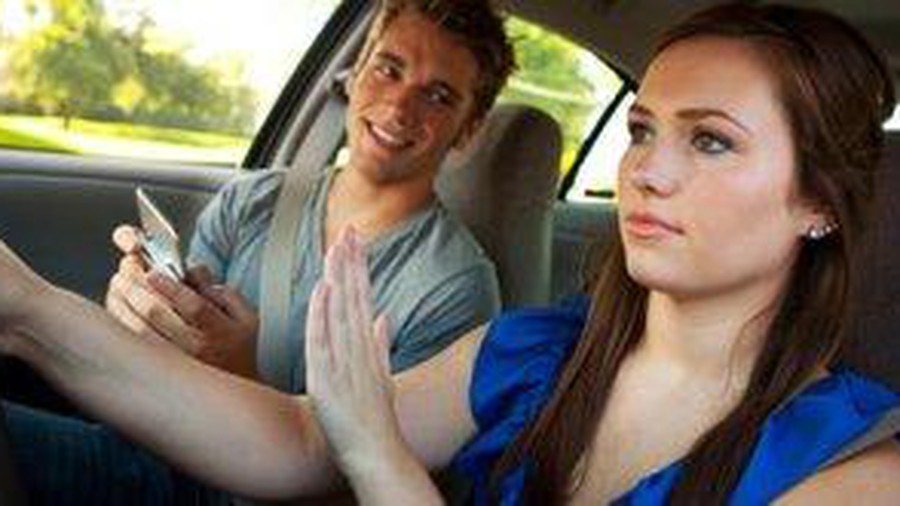 Lái ô tô trên đường đèo núi cần biết 9 lưu ý này