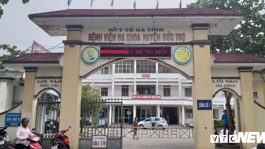 Nghe VietNamNet: Bé sơ sinh bị kéo đứt cổ ở Hà Tĩnh: Kỷ luật ê kíp trực