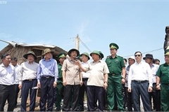 Nghe VietNamNet: Thủ tướng thị sát 'điểm nóng' sạt lở tại ĐBSCL