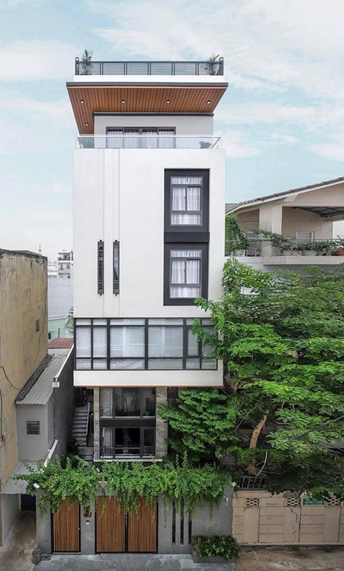 can biet thu 40 ti dong dieu khien dien bang giong noi cua ca si le hoang