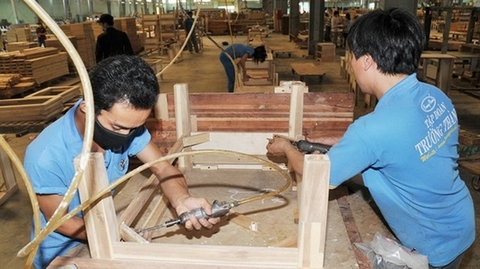 Vietnam furniture firm targets smaller loss in 2019