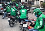 Viet Nam seeks to provide fair treatment to ride-hailing, traditional taxi firms