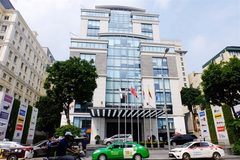 Foreign investors see opportunities in Ha Noi office buildings