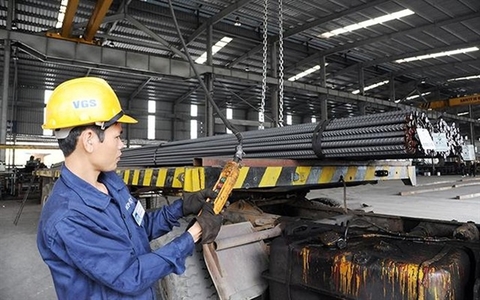 VN steel producers hit hard by pandemic