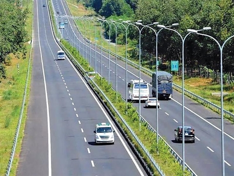 Gov’t proposes investment options to develop North-South Expressway