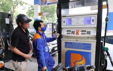 Petrol firm Petrolimex reports a loss of VND1.9 trillion