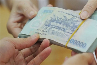 Vietnamese currency forecast to strengthen against US dollar in 2021