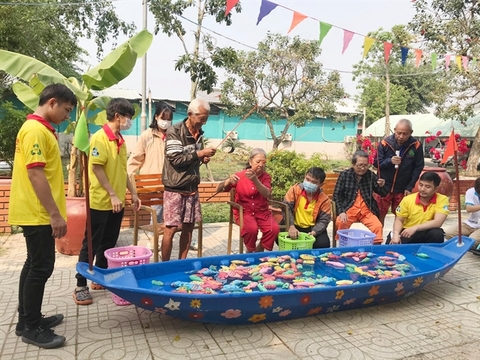 Businesses explore opportunities of serving elderly in Vietnam