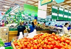 HCM City faces severe shortage of vegetables, eggs