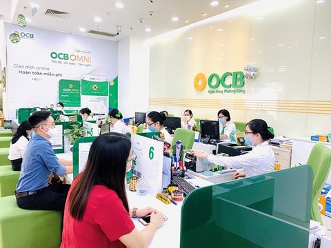 VN banks expect to sell more shares to foreign investors in 2022
