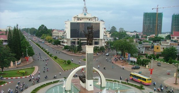 Thanh niên lên Tây Nguyên mở chuỗi phân phối vật tư nông nghiệp, giàu lên nhờ buôn đất: Cứ mảnh đất nào được trả giá gấp 3-4 lần là bán luôn! - Ảnh 1.