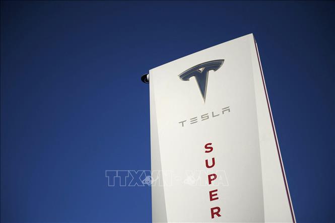 Rắc rối pháp lý 'bủa vây' hãng xe điện Tesla của tỷ phú công nghệ Elon Musk - Ảnh 1.