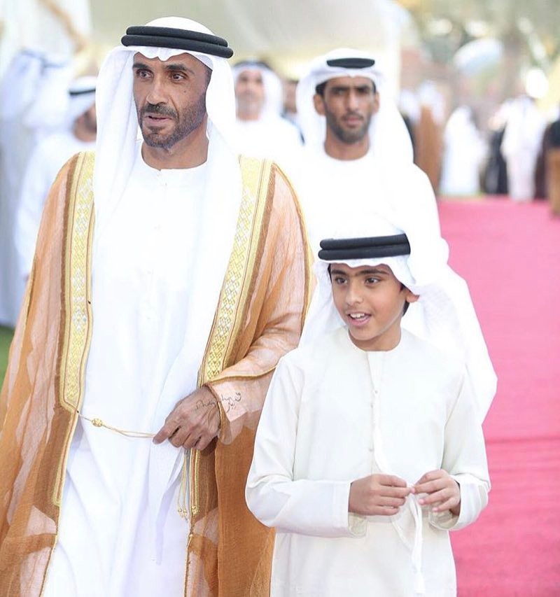 Hoàng tử UAE mua sạch vé, không cho dân Qatar vào xem bán kết Asian Cup quyền lực đến mức nào? - Ảnh 14.