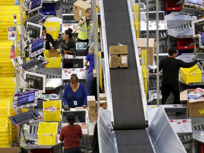 Amazon của tỷ phú Jeff Bezos chiếm lĩnh thị trường thế giới bằng cách nào? - Ảnh 8.