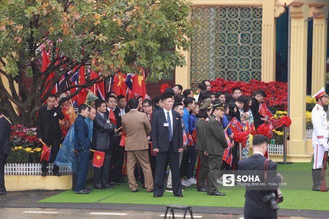 Chủ tịch Kim Jong Un đã cập ga Đồng Đăng, bắt đầu hành trình công du Việt Nam - Ảnh 16.