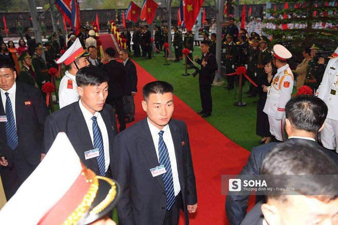 Chủ tịch Kim Jong Un đã cập ga Đồng Đăng, bắt đầu hành trình công du Việt Nam - Ảnh 17.