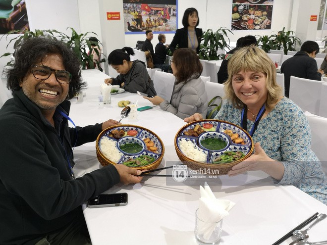 Chỉ nhìn qua vài món đãi phóng viên quốc tế thời gian Hội nghị thượng đỉnh cũng thấy ngay những địa điểm ăn uống nức tiếng Hà Nội - Ảnh 13.