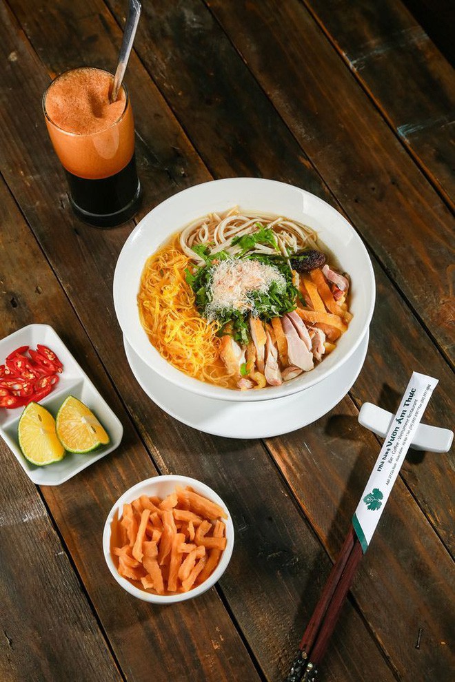 Chỉ nhìn qua vài món đãi phóng viên quốc tế thời gian Hội nghị thượng đỉnh cũng thấy ngay những địa điểm ăn uống nức tiếng Hà Nội - Ảnh 3.