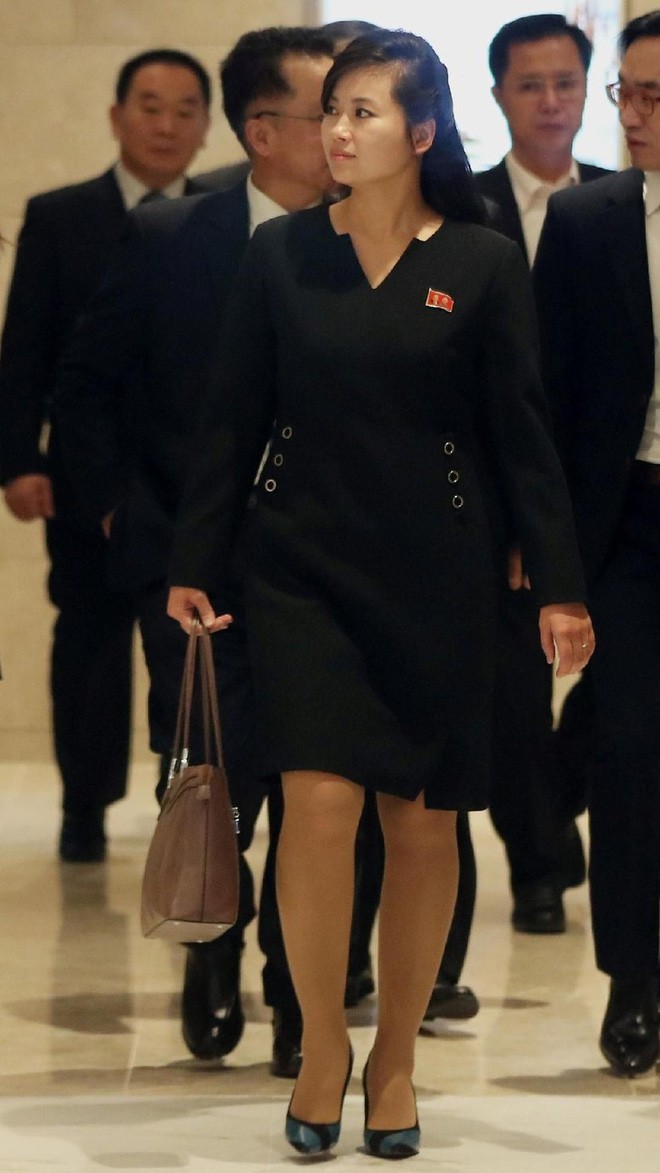 Nữ ca sĩ nổi tiếng Triều Tiên tháp tùng Chủ tịch Kim Jong Un tới Việt Nam quyền lực cỡ nào? - Ảnh 7.