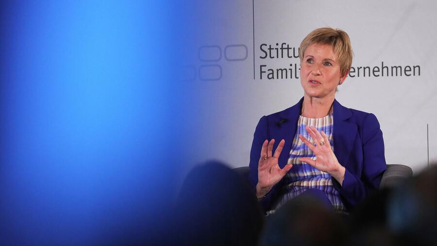 Những tỷ phú giàu nhất ngành công nghiệp ôtô - Ảnh 1.