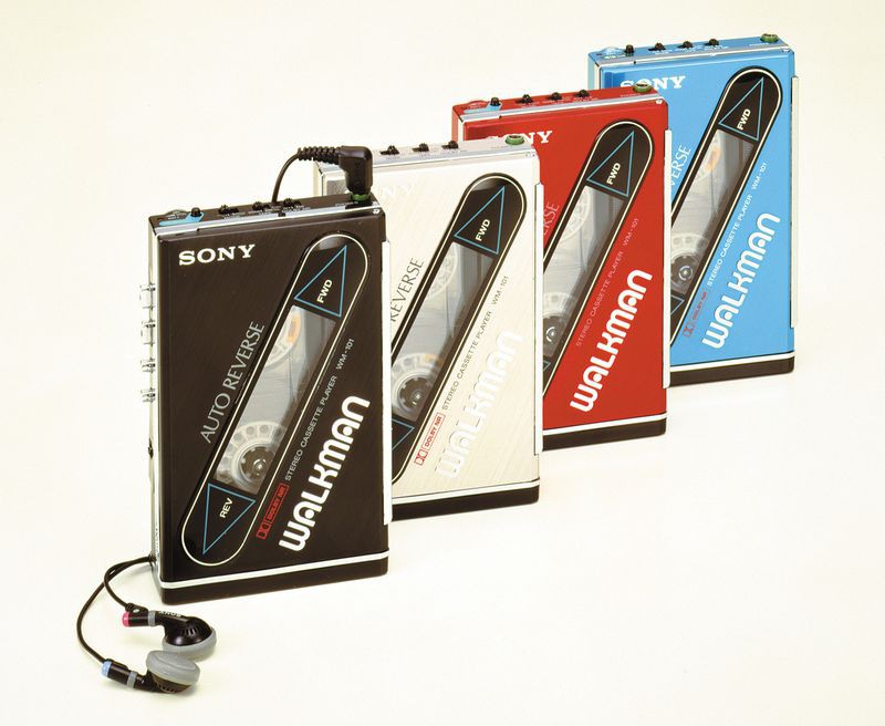 Liệu thế hệ 8X còn nhớ Walkman- chiếc máy làm cả thế giới thay đổi cách nghe nhạc của Sony? - Ảnh 3.