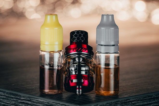 Chỉ một lần thử hút thuốc lá điện tử cũng làm biến đổi mạch máu và hệ thống tuần hoàn của bạn - Ảnh 3.