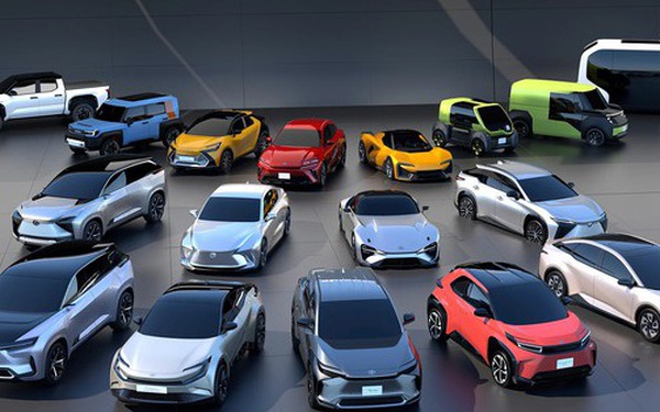 Cuộc chơi ví ai dày hơn: Các