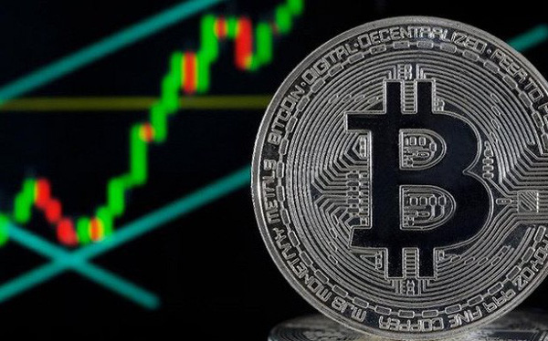 Bitcoin bùng nổ, nhiều tiền ảo tăng 'sốc'