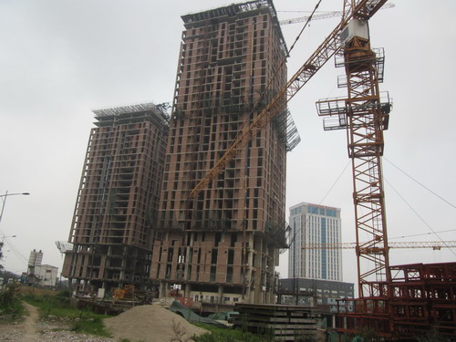 “Trái đắng” Usilk City: Khi nào mới “nuốt” nổi? (1)