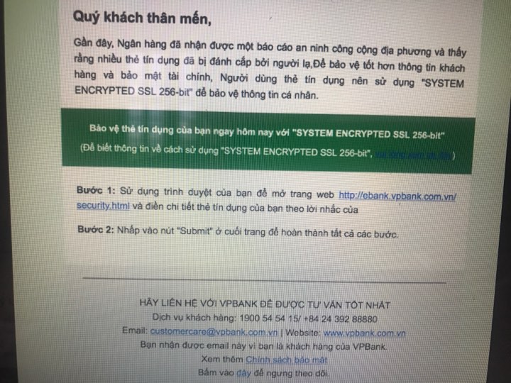 Cẩn thận với email lạ gửi từ VPBank liên quan thẻ tín dụng - Ảnh 1.