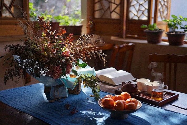 Cặp vợ chồng lập trình viên từ chối mua nhà ở thành phố, về quê xây nhà nhỏ bên khoảng sân vườn trồng rau và hoa mỗi ngày - Ảnh 15.