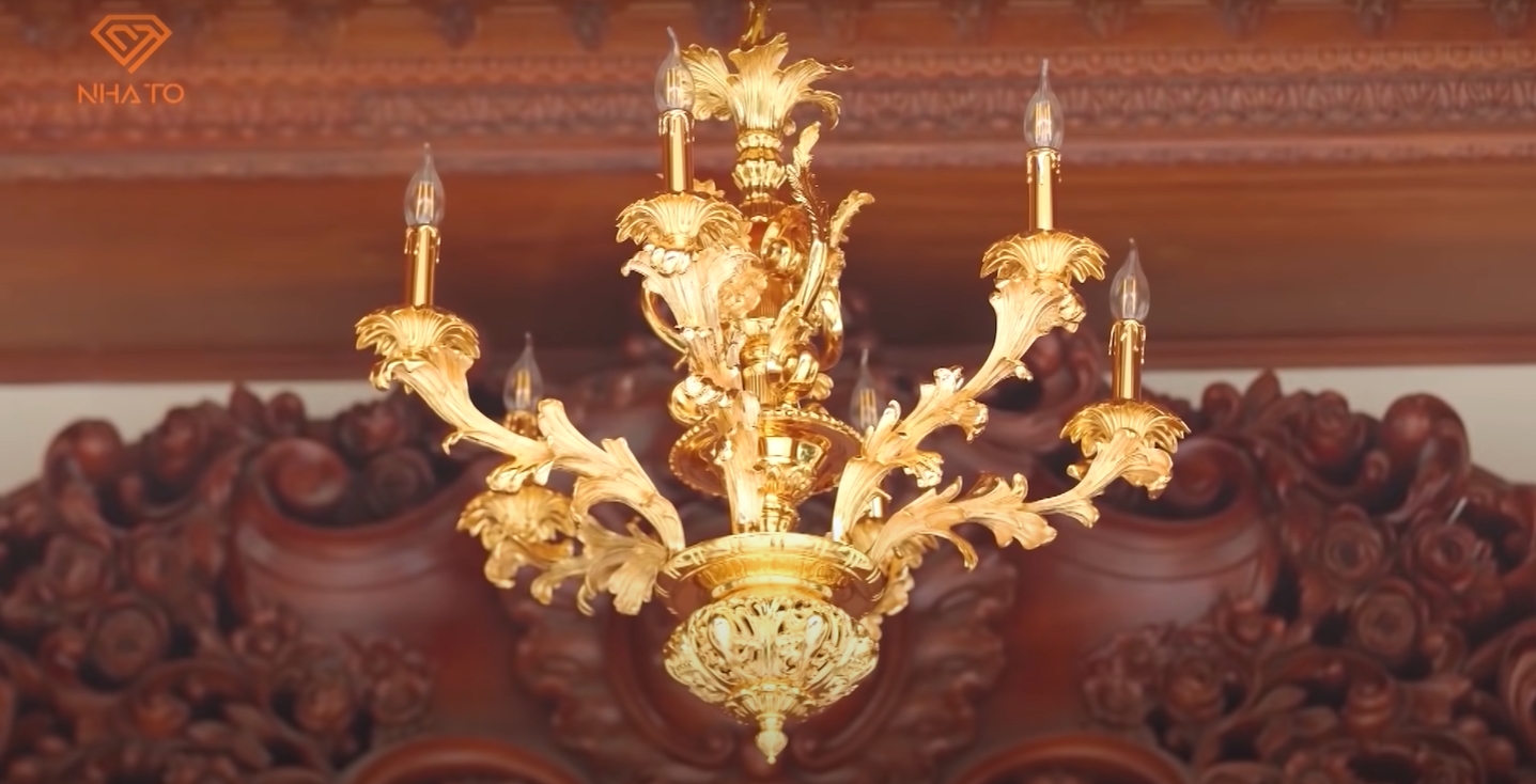 Cận cảnh lâu đài 70 tỷ dát vàng: Khuôn viên 30.000m2 gần gũi tự nhiên, nội thất bề thế nhờ 1 chi tiết mà ngày càng tăng giá - Ảnh 6.