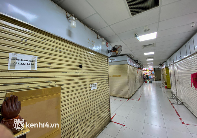 Chợ bán sỉ lớn nhất Sài Gòn ế ẩm sau Tết, nhiều tiểu thương ngậm ngùi sang nhượng hoặc cho thuê sạp - Ảnh 7.