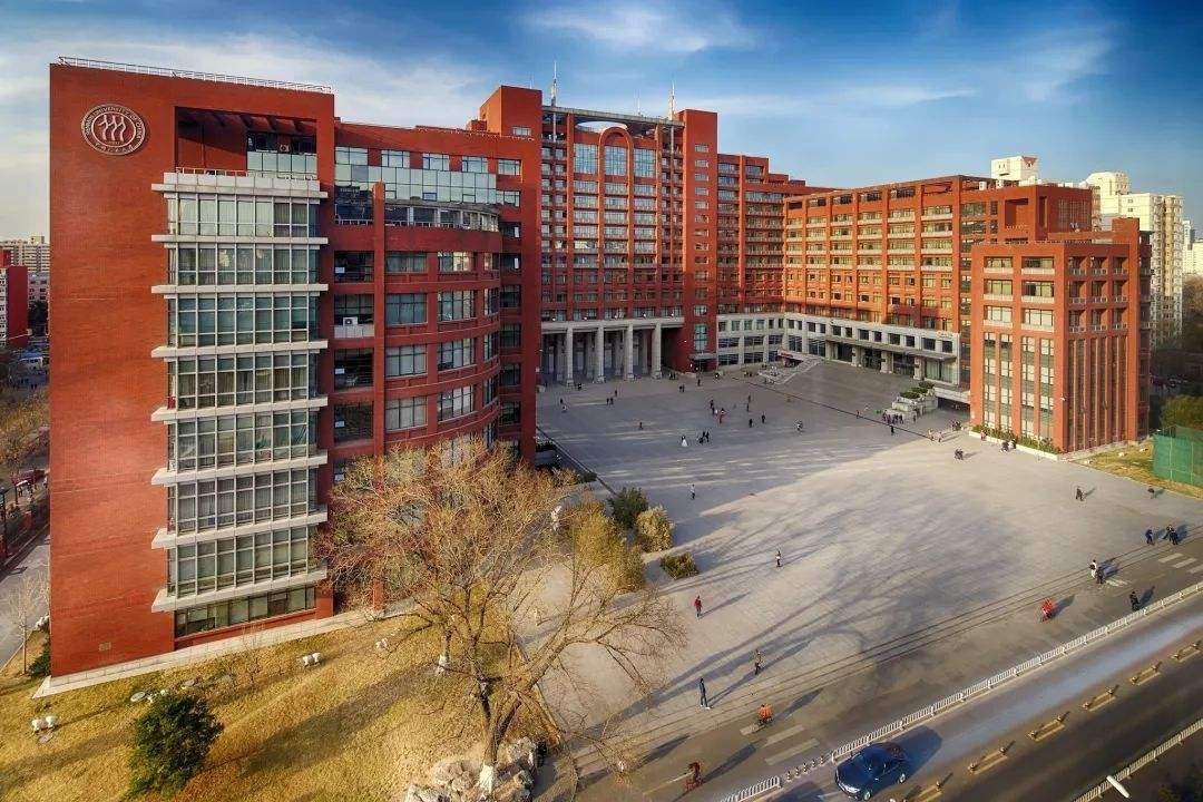 Nữ giảng viên tưởng an phận với công việc, bỗng thất nghiệp ở tuổi 32, chật vật khởi nghiệp bằng nghề bán trứng, 7 năm trở thành tỷ phú khiến ai cũng ngỡ ngàng - Ảnh 1.