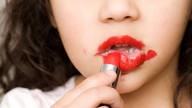 Instagram và Tiktok đang khiến ngày càng nhiều bé gái phải đi khám tâm lý vì sợ già - Ảnh 4.