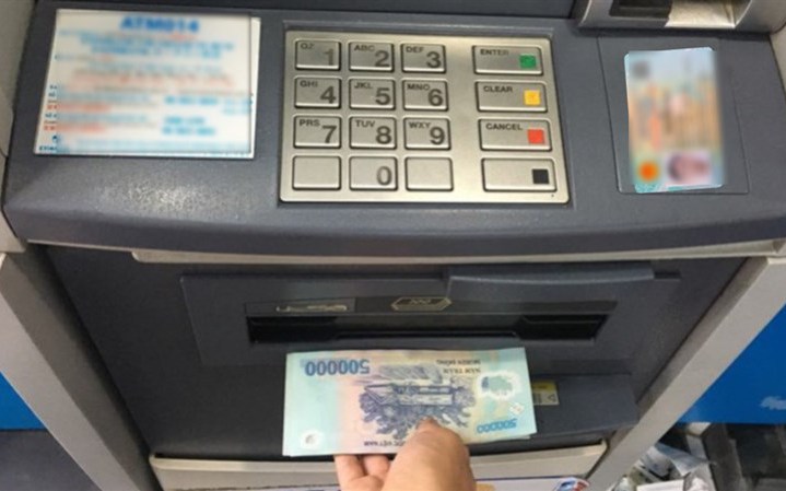 Những điều cần lưu ý khi dùng CCCD gắn chip rút tiền tại ATM