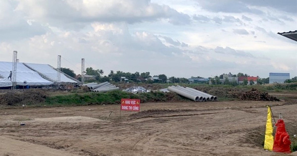 Nhiều dự án bất động sản bán 'lúa non'