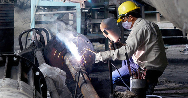 Hai 'ông lớn' Samsung, LG ồ ạt tuyển hàng nghìn nhân sự tại Việt Nam